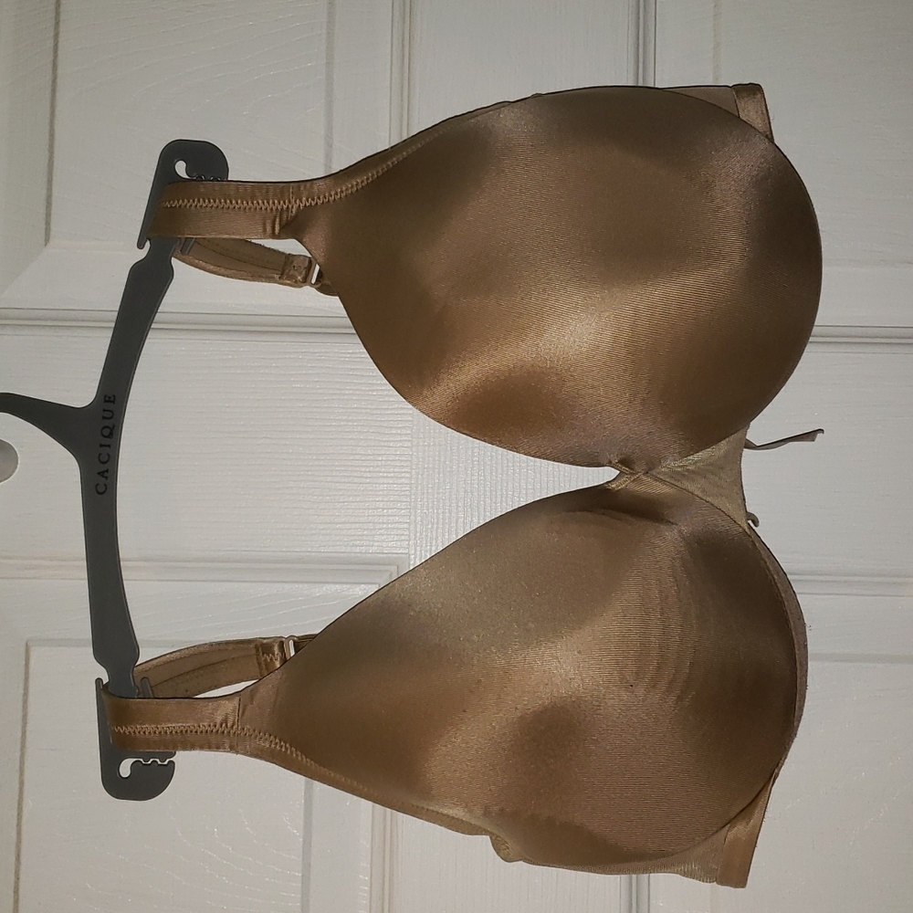 38DDD Cacique lightly lined full coverage bra